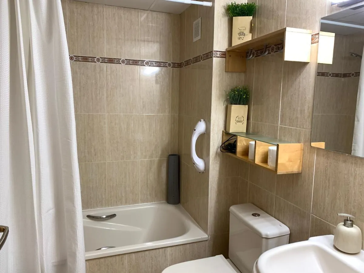 Acogedor Apartamento Con Piscina En Vilafortuny, Cambrils 0*,  Spain