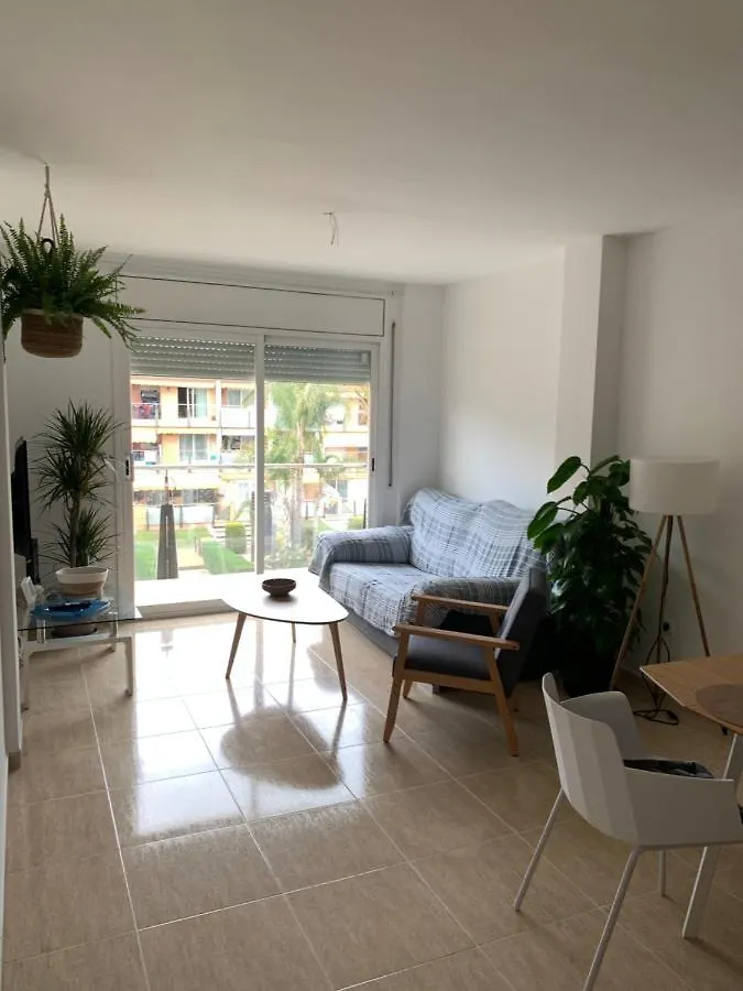 Acogedor Apartamento Con Piscina En Vilafortuny, Cambrils Spain